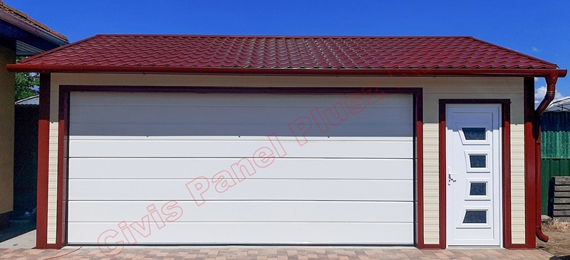 Garázs szendvicspanelból és&nbsp;trapézlemezből